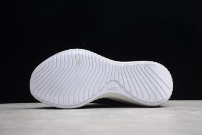 Adidas AlphaBounce Black White 5 416x277